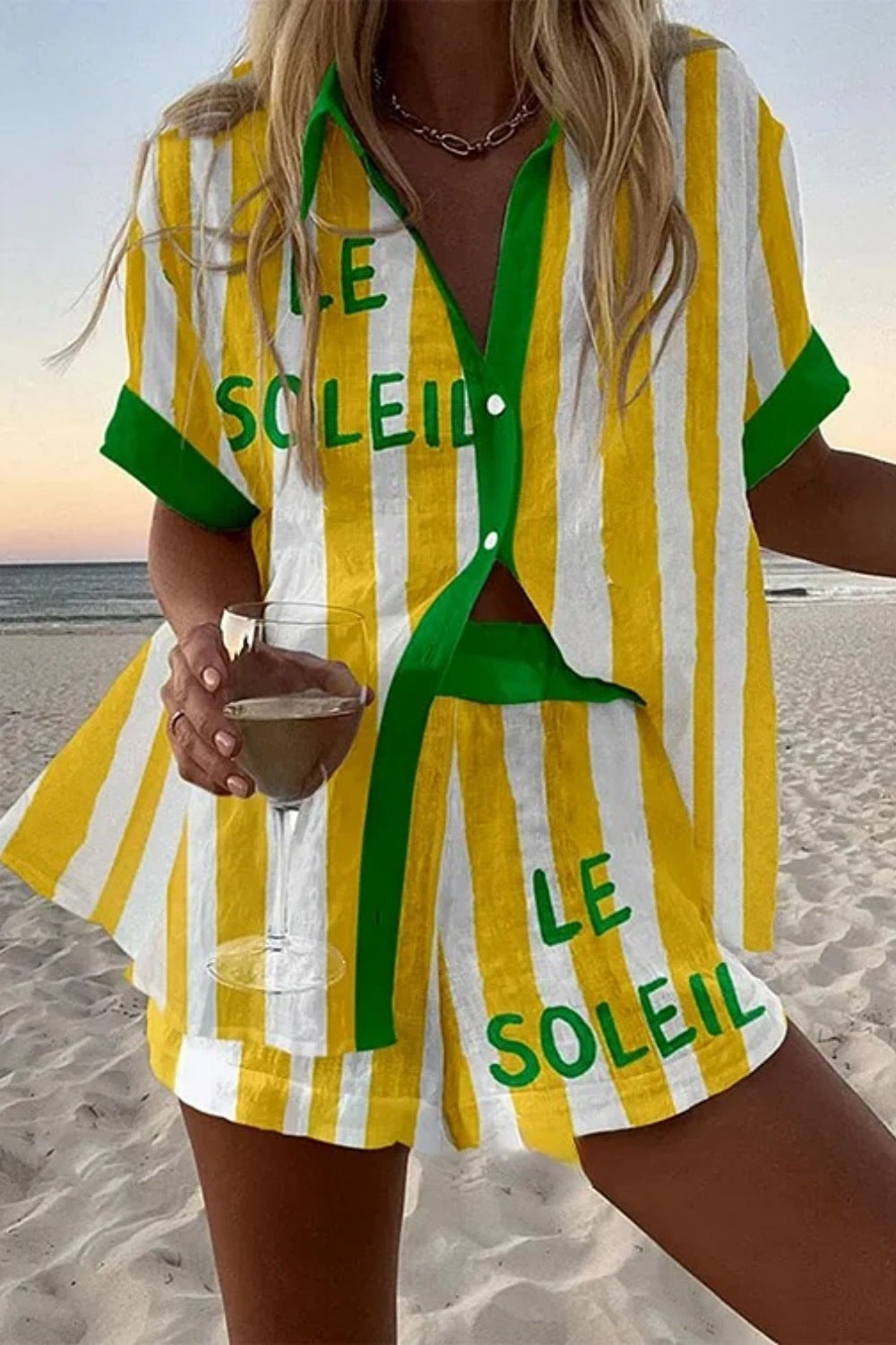 Sylvara – Short Summer Suit in Yellow Stripes