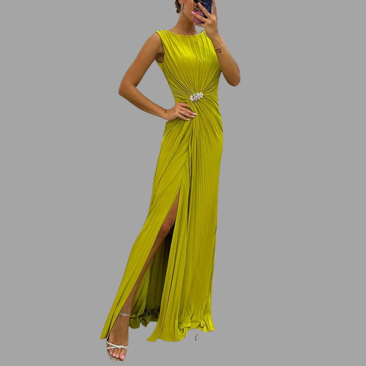 Viviana | Elegant Pleated Dress for Special Occasions