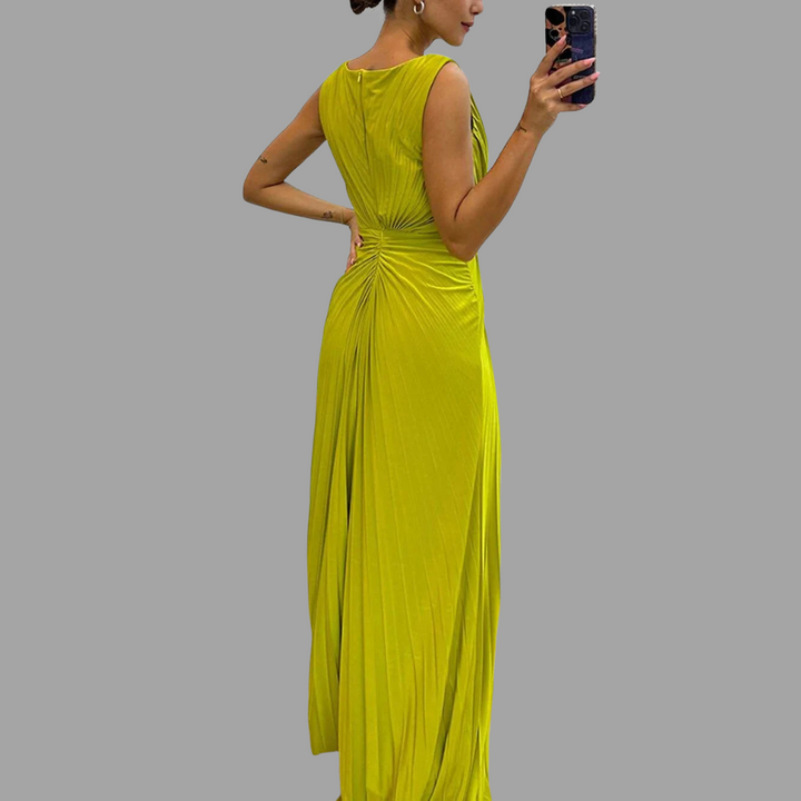 Viviana | Elegant Pleated Dress for Special Occasions