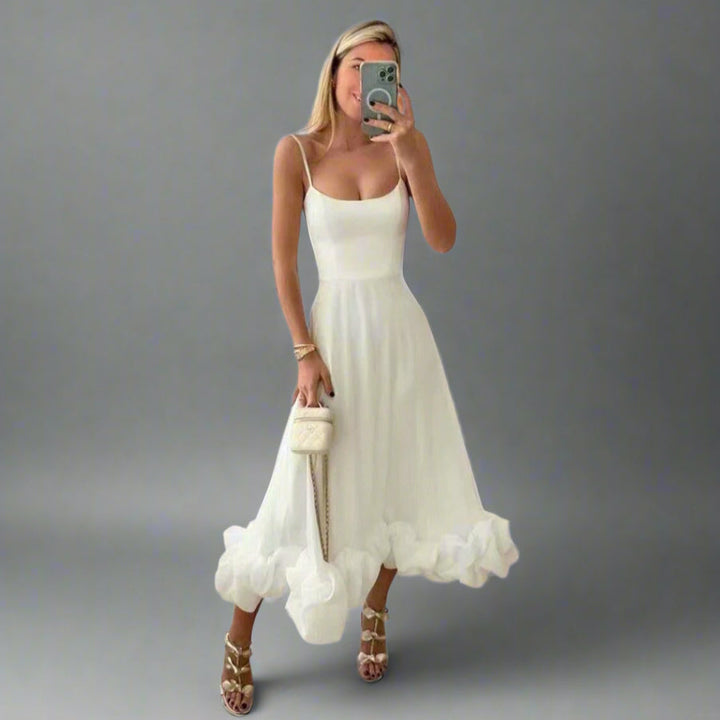 Wendeline | Elegant Flowing Dress for Special Occasions
