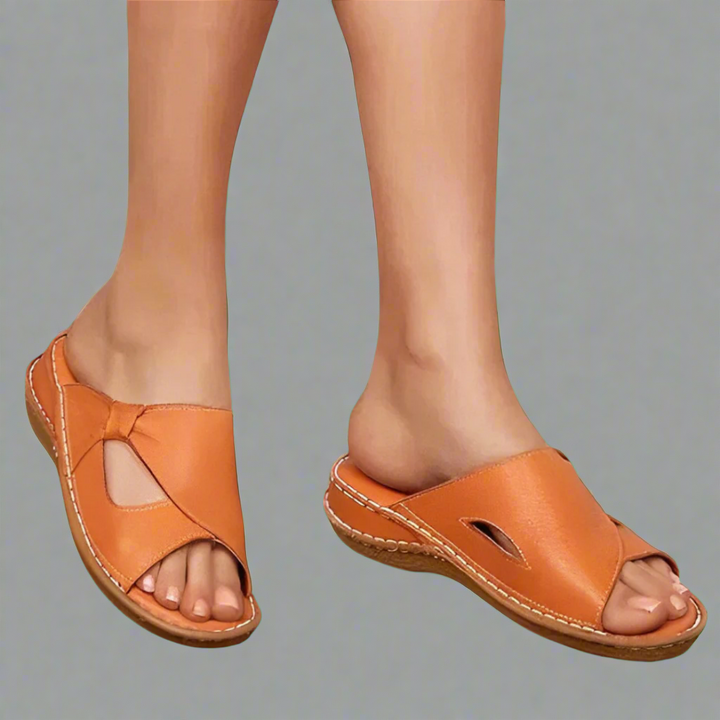 Yvonne | Orthopaedic sandals in premium leather