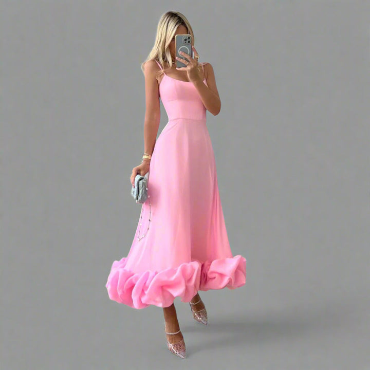 Wendeline | Elegant Flowing Dress for Special Occasions