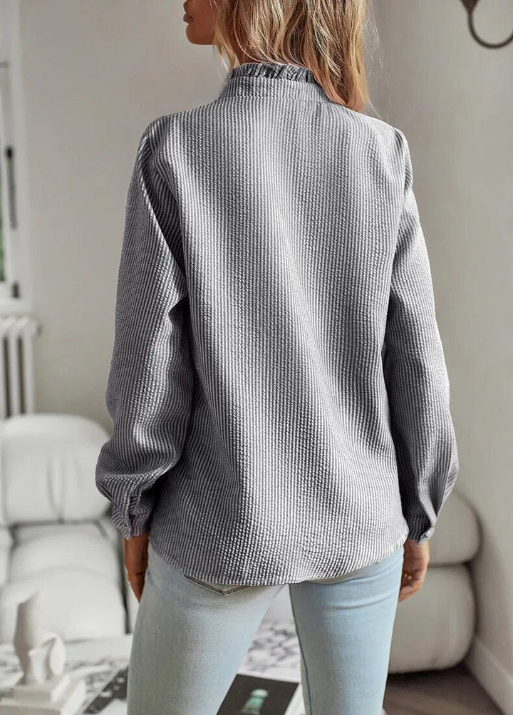 Lang – Textured Ruffle Collar Blouse