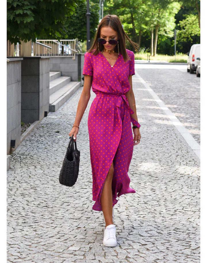 EVA | Elegant Dress with V-Neck and Tummy Coverage