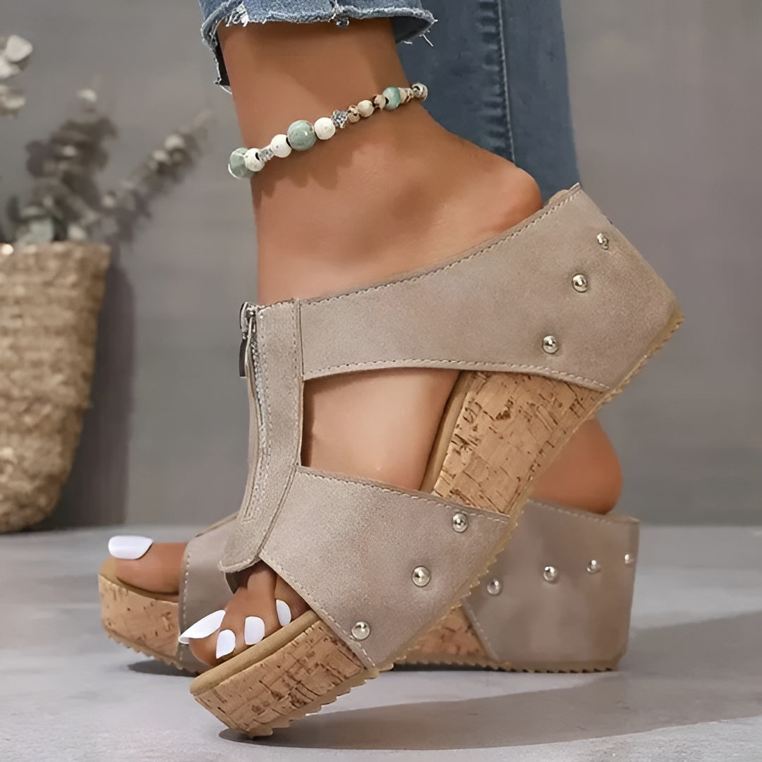 Leena™ Sandals | Comfort Meets Style – Your New Orthopaedic Favourites