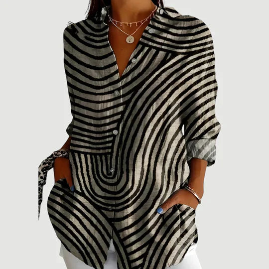 Amalie™ | Blouse with Colourful Design